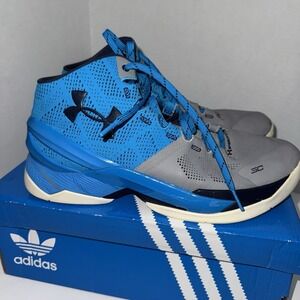 Size 10.5 - Under Armour Curry 2 Electric Blue